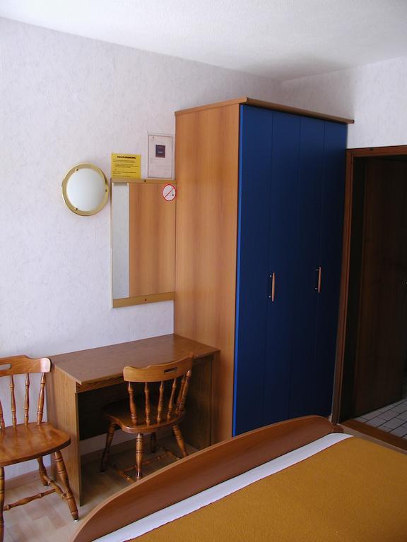 Rooms Vila Mautner Vodice Szoba fotó
