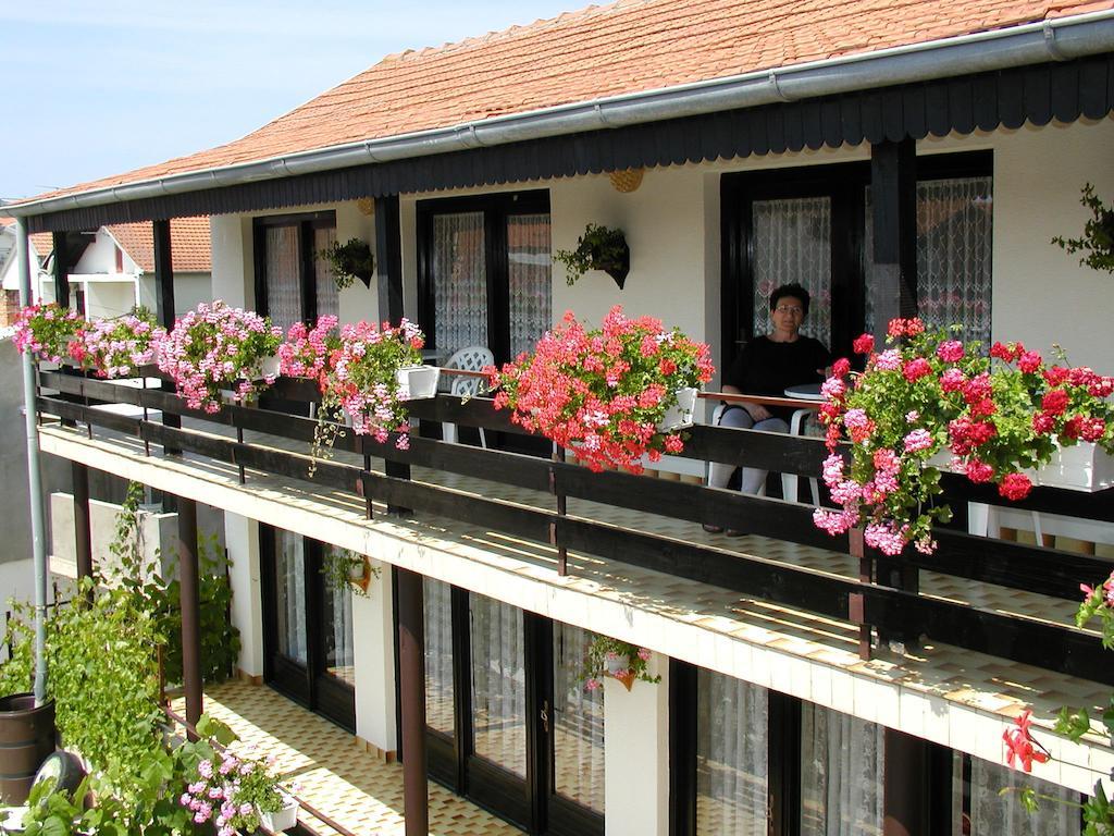 Rooms Vila Mautner Vodice Kültér fotó