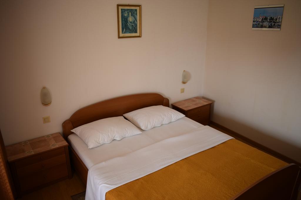 Rooms Vila Mautner Vodice Kültér fotó