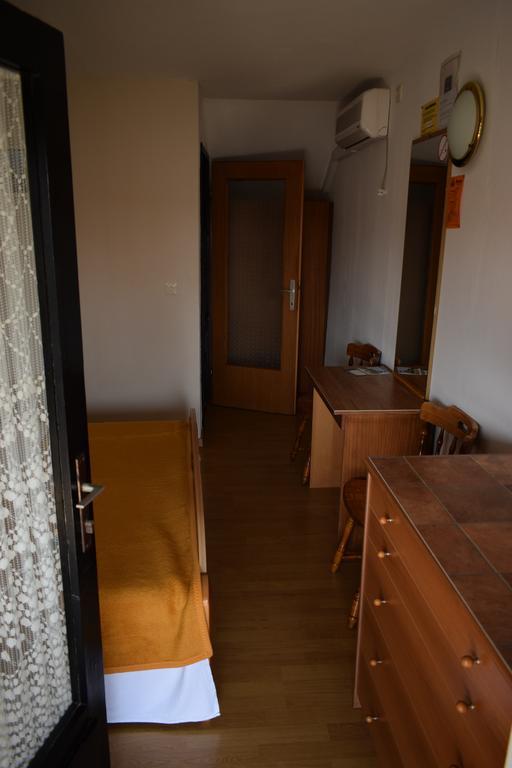 Rooms Vila Mautner Vodice Kültér fotó