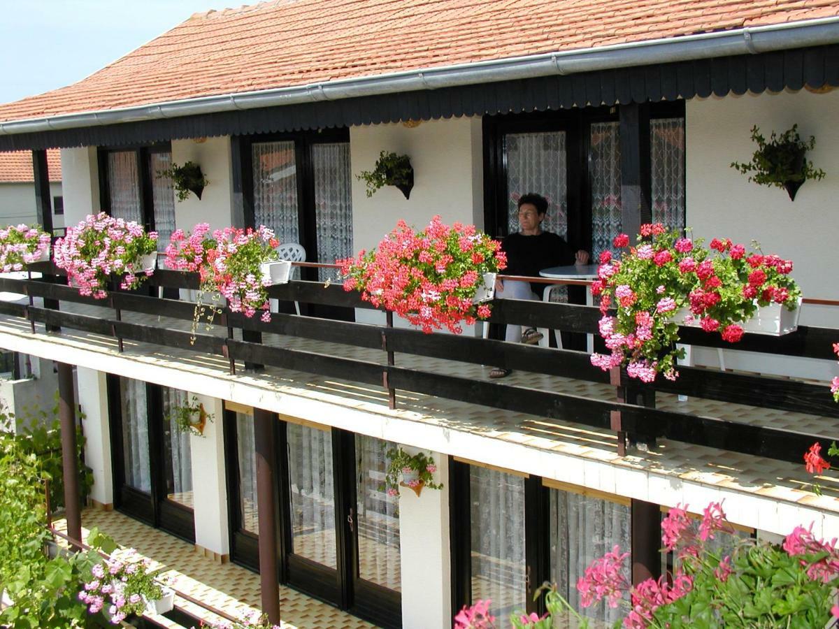 Rooms Vila Mautner Vodice Kültér fotó